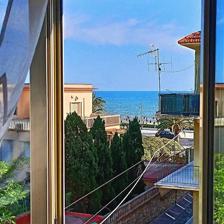 Apartment Casa Vacanze Via Italo